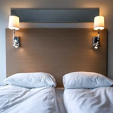 Living Sentrum Hotel
