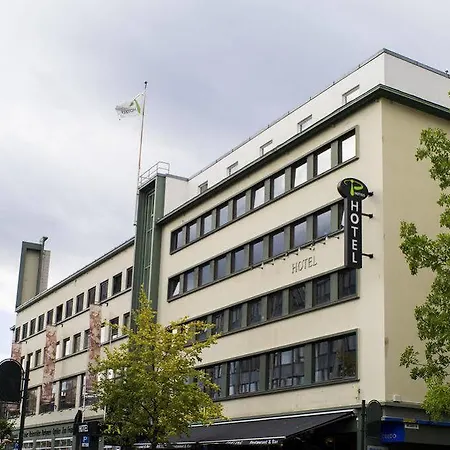 Living Sentrum Hotel