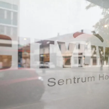호텔 Living Sentrum 3*