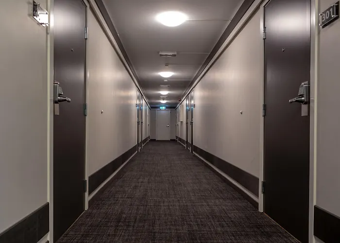 Отель Living Sentrum 3*