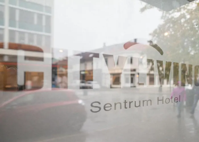Hotel Living Sentrum 3*